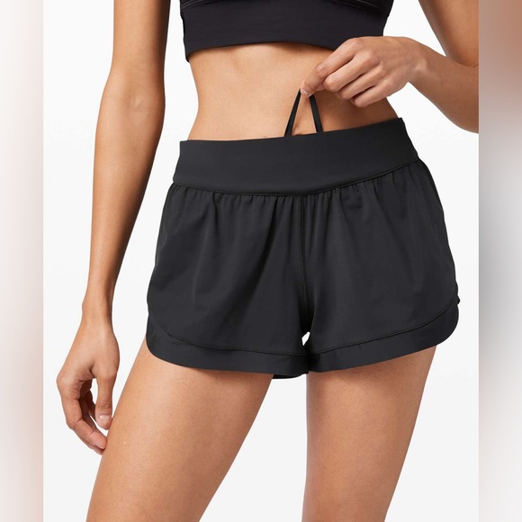 Lululemon Calm Tides Run Short, Black, Size 6 - Picture 1 of 7